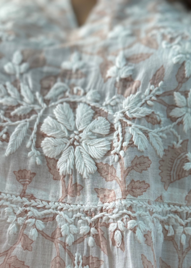 PURE MUL KNEE LENGTH CHIKAN KURTA