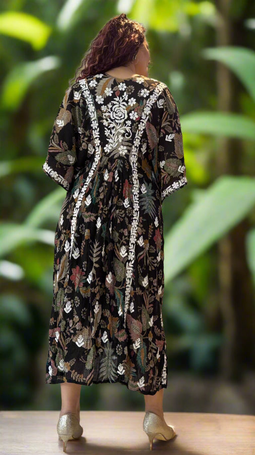 Crush Chikankari Kaftan - Black