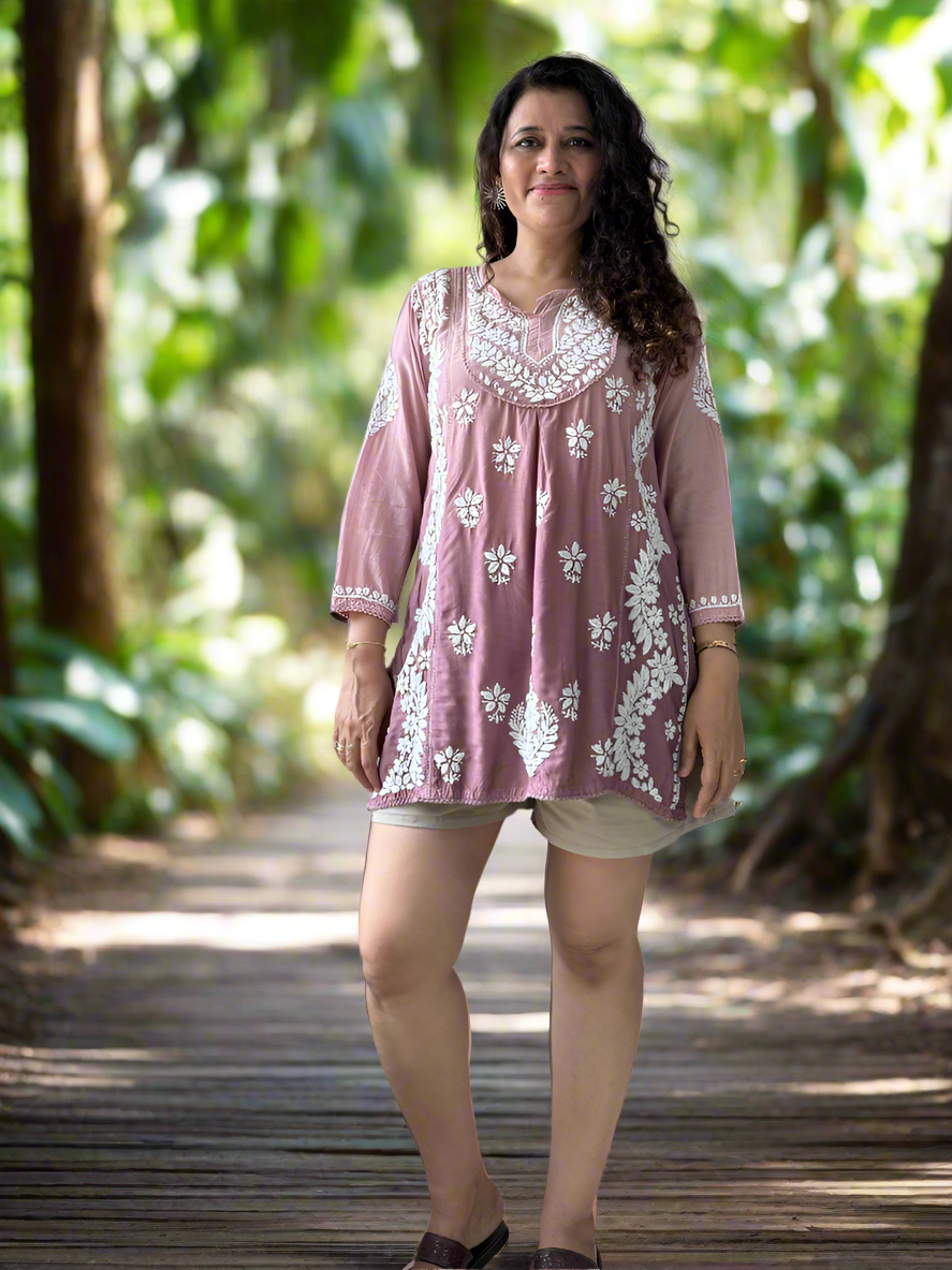 MAUVE CHIKAN MUSLIN SHORT TOP