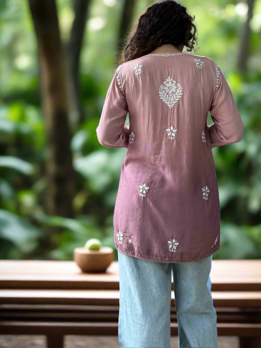 MAUVE CHIKAN MUSLIN SHORT TOP