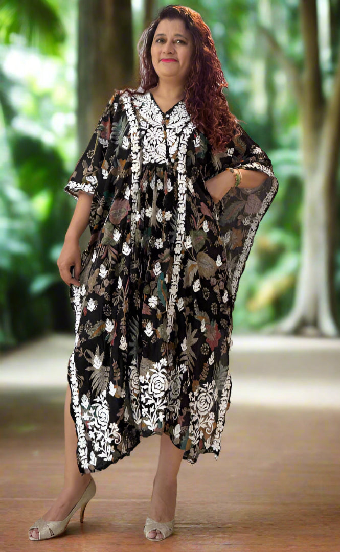 Crush Chikankari Kaftan - Black